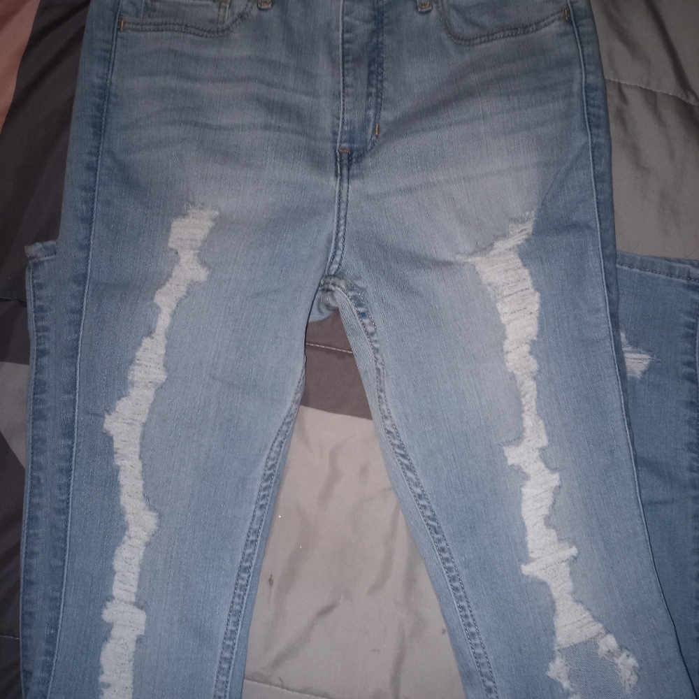 New! Really cute jeans!!